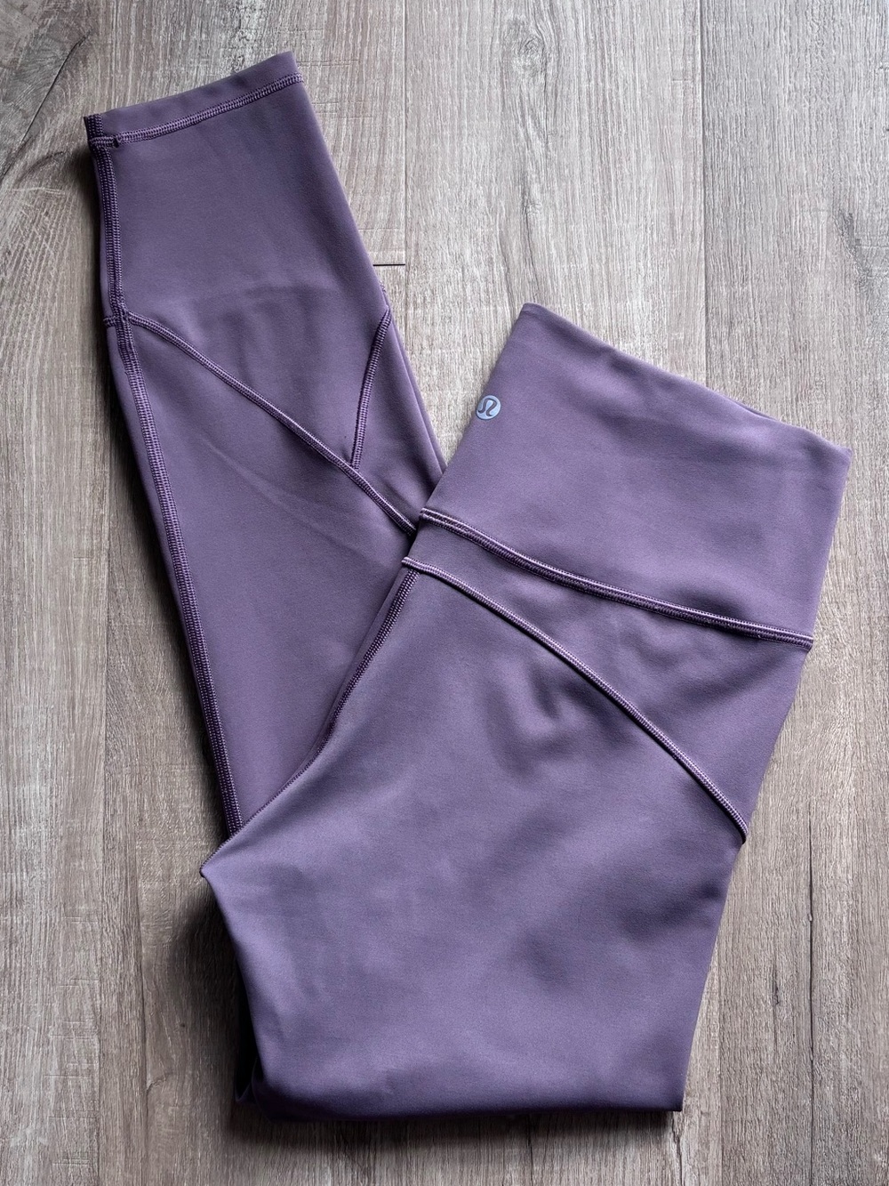 Lululemon In Movement Legging in Antique Bark *Everlux 25”